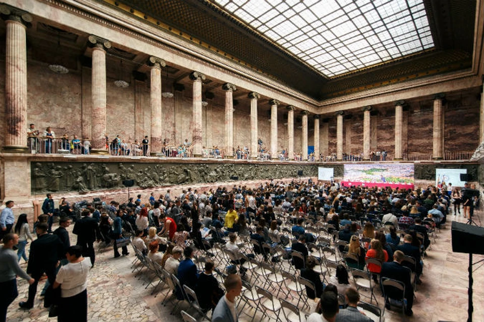 День первокурсника СПбАУУиЭ 2015 в Михайловском дворце.