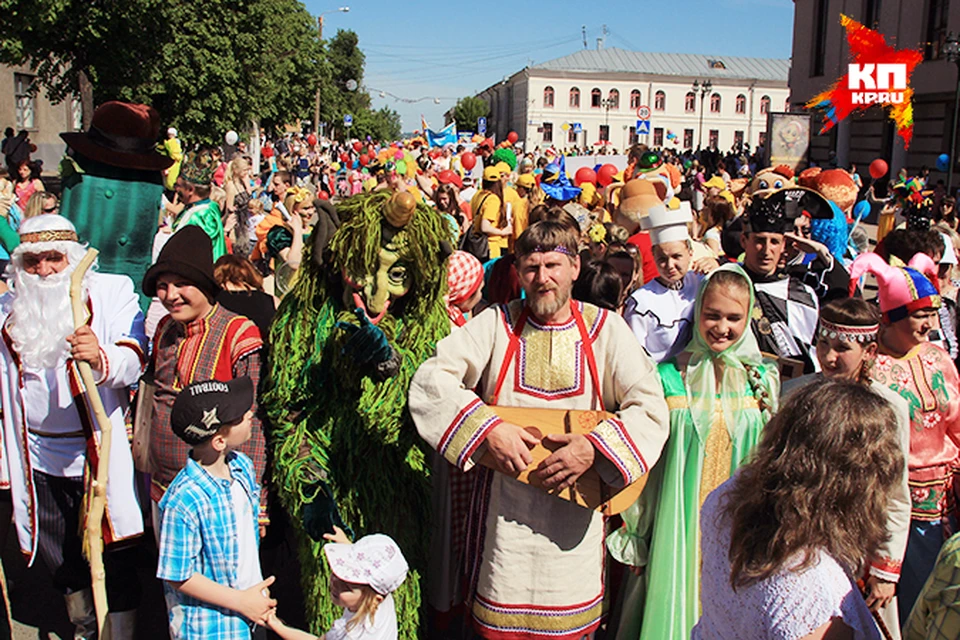 Фестиваль «Сказочные игры на Вятке» отметили как лучшее детское событие в Приволжье и на Урале.