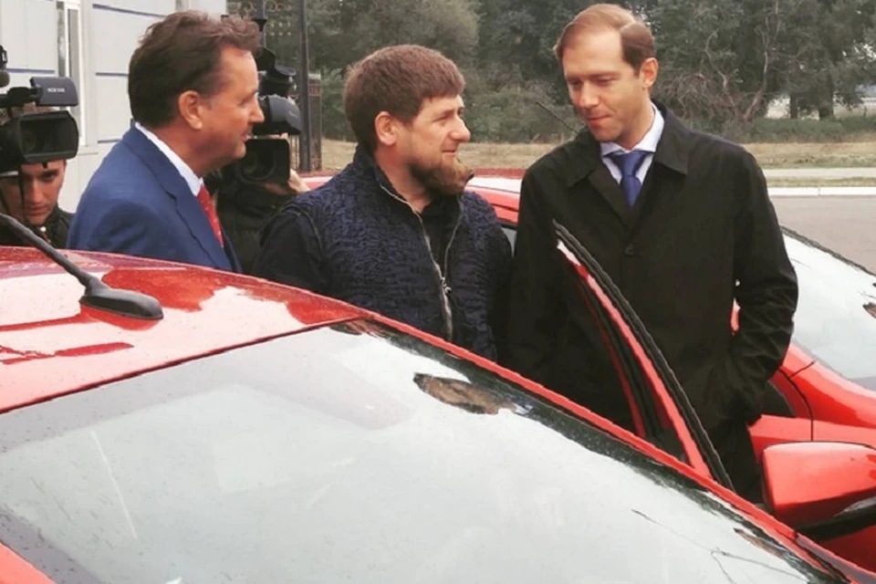 Рамзан Кадыров и Lada Vesta. Фото: https://instagram.com/lider_avto_grozny/