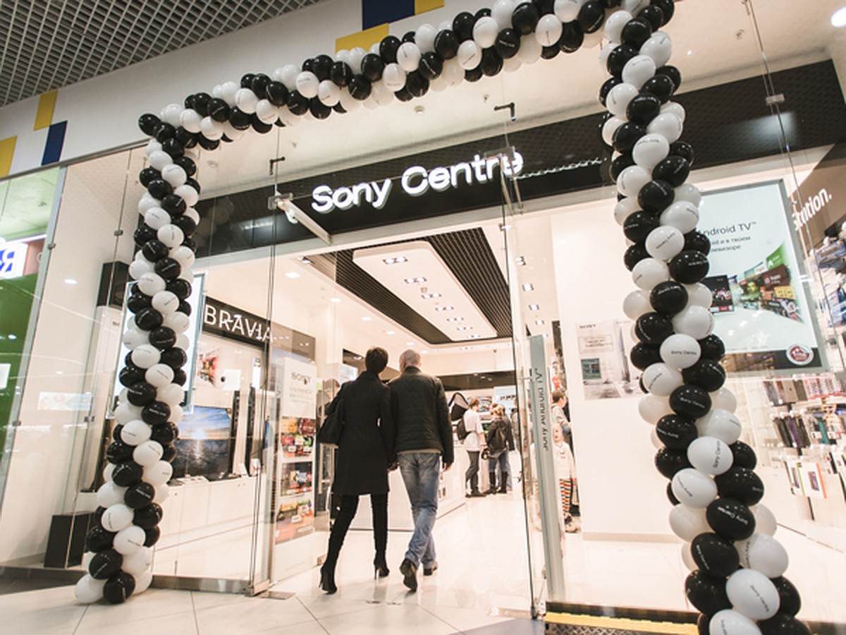 Новые магазины Sony Centre и iPort - Apple Authorized Reseller в Мурманске  подарили своим покупателям возможность выиграть золотой iPhone, «плазму» и  «умный» браслет - KP.RU