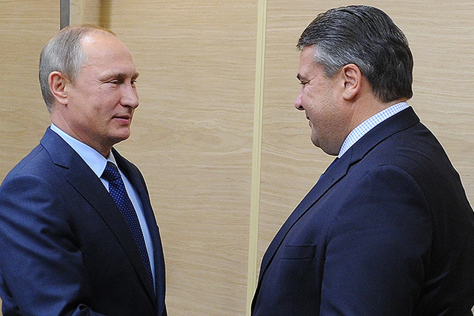 К Владимиру Путину приехал фактически второй человек Германии - вице-канцлер, министр экономики и энергетики Зигмар Габриэль.