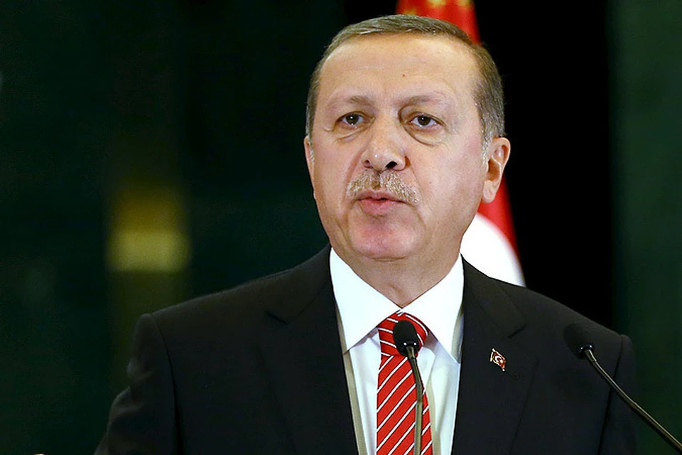 Эрдоган советует России «не играть с огнем»