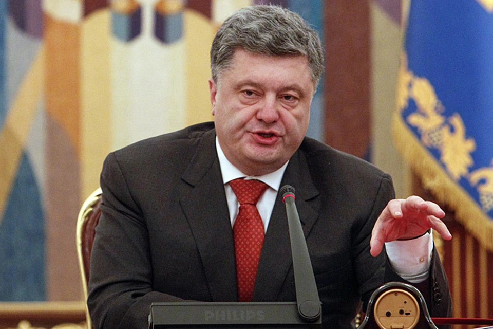 Петр Порошенко заявил, что Россия ведёт против его страны многовековую гибридную войну.