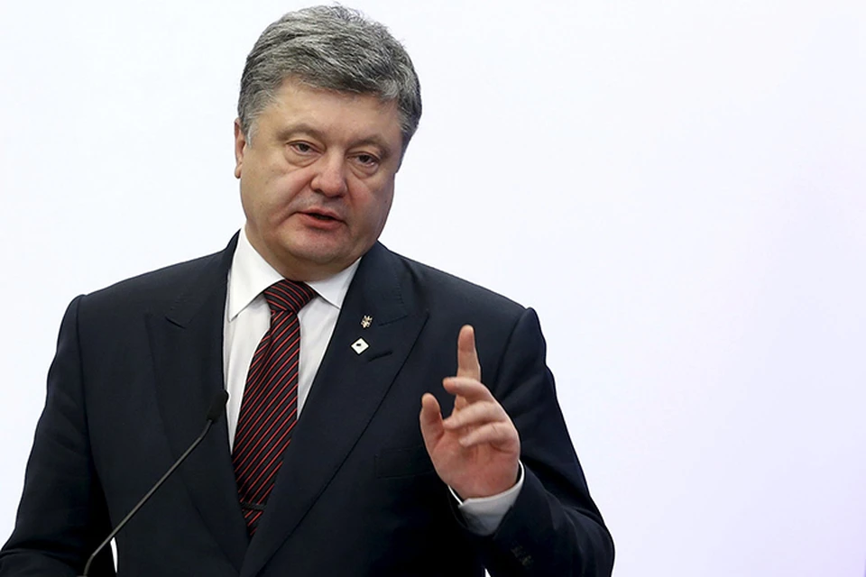Петр Порошенко сразу после того, как был оглашен приговор Надежде Савченко, объявил, что готов обменять ее на двоих задержанных на Украине россиян