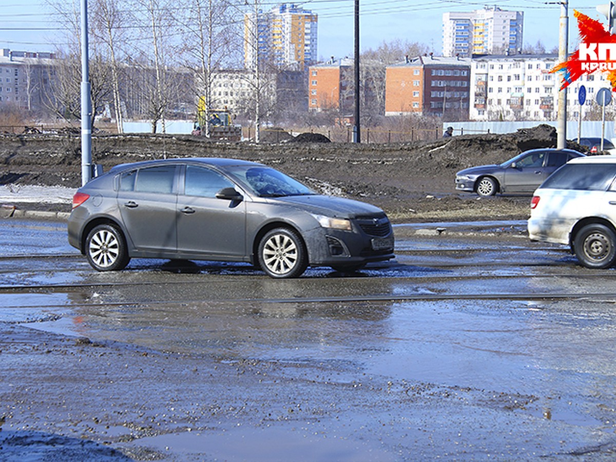 Фоторепортаж «КП-Ижевск»: нуждаются ли в ремонте дороги, на которые в этом  году выделили миллионы рублей - KP.RU