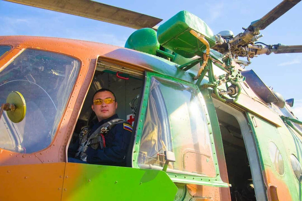 Кайрат Джаксбаев. Во втором поколении все мужчины в его семье – военные вертолетчики.