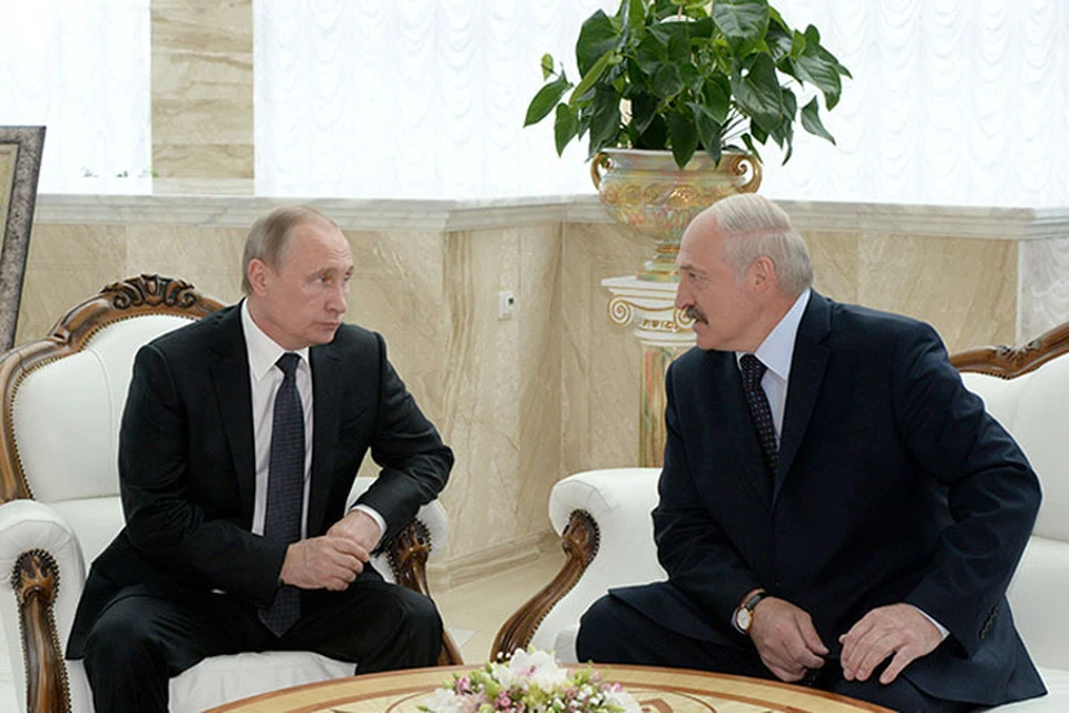 Владимир Путин и Александр Лукашенко пообщались во Дворце Независимости. Фото: http://president.gov.by/