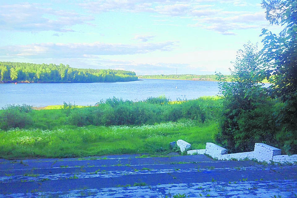 Свирь соединяет два крупнейших озера Европы - Ладогу и Онегу.