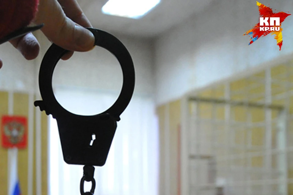 Мужчину обвиняют в связях с террористами и совершении преступлений на Северном Кавказе.