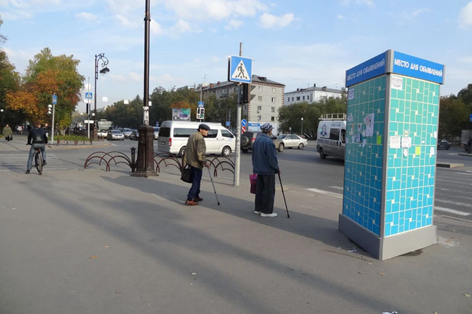 В Тюмени появились первые тактильные полосы для незрячих и слабовидящих людей