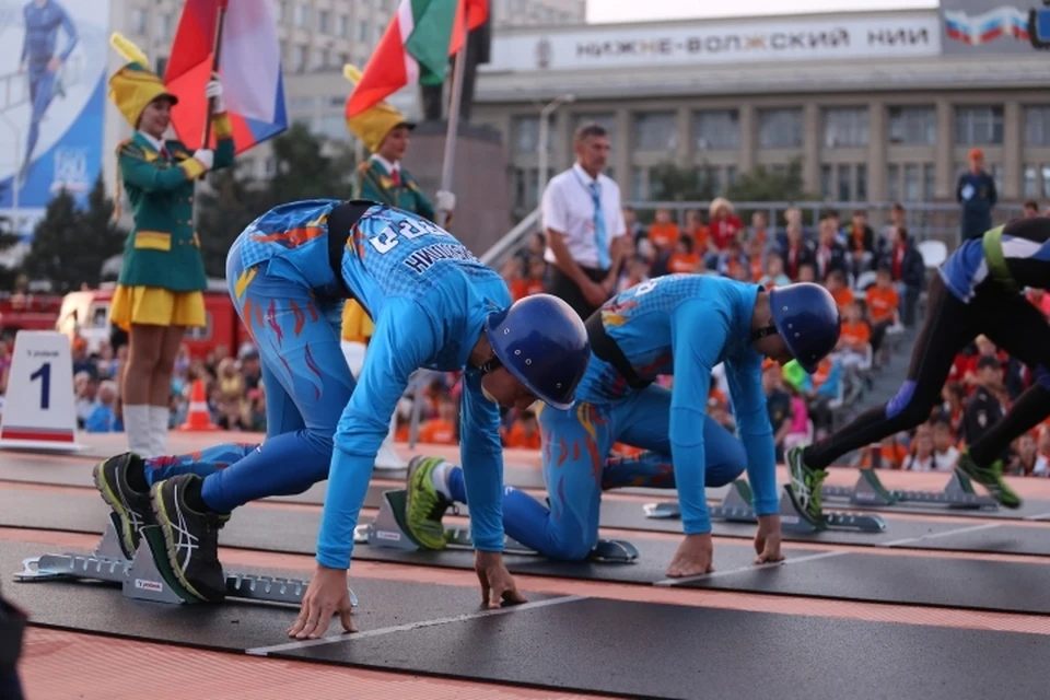 В Саратове открыли XXV Чемпионат МЧС России и Первенство России по пожарно-спасательному спорту