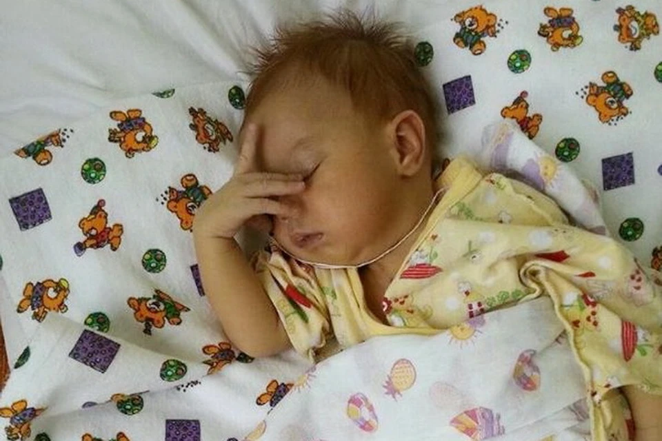 Тае пять месяцев, у девочки два тяжелых диагноза - порок сердца и цирроз печени. Фото: предоставлено родителями Таисии Синченко
