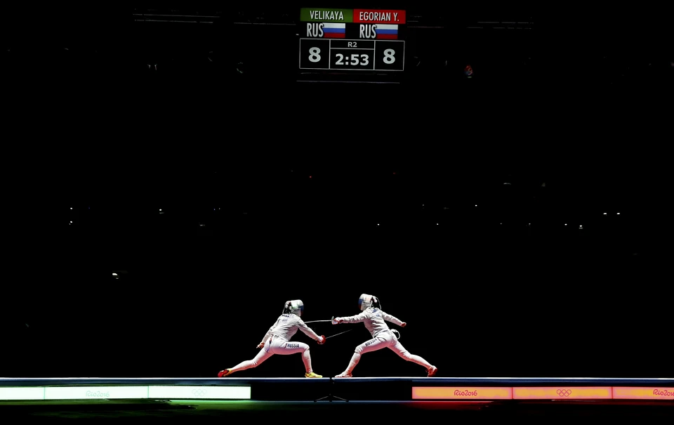 Фехтовальщицы Яна Егорян и Софья Великая принесли России «золото» и «серебро» на Олимпиаде в Рио.