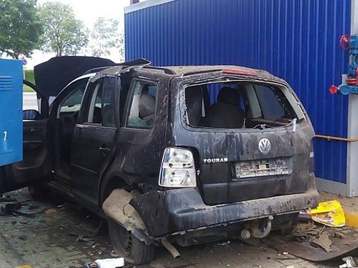 На заправке в Барановичах автомобиль взорвался из-за проржавевшего газового  баллона? - KP.RU