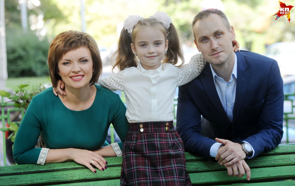 Екатерина тишкевич онт биография личная жизнь Звездные первоклассники: дочь Тихона нарядили в Москве, а сын Курьяна сам зарабо