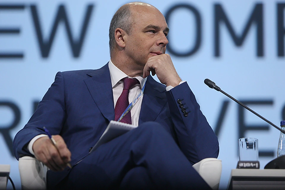 К примеру, Антон Силуанов еще в прошлом году говорил, что многие компании не платят налоги специально
