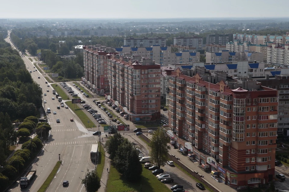 Сегодня квадратный метр на псковском вторичном рынке жилья стоит порядка 32-33 тысяч рублей.