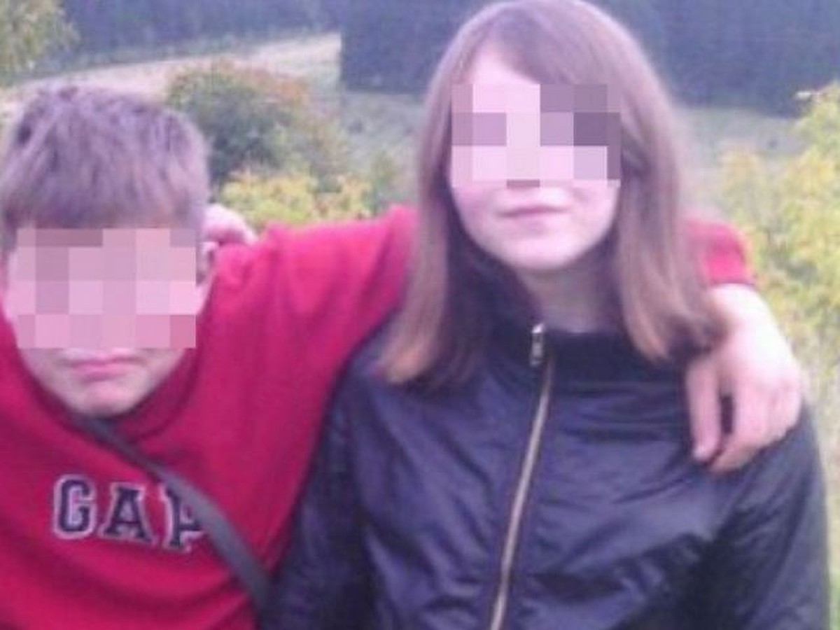 Подросток попросил. 19 Летняя девушка рядом с 14 летним мальчиком. 18 Летняя пермячка. Подросток попросил одноклассницу.