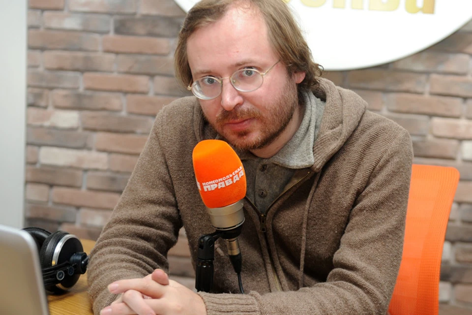 Обсуждаем главные новости дня с Дмитрием Ольшанским в эфире программы «Из глубины» на Радио «Комсомольская правда»