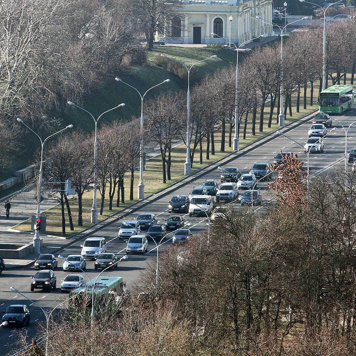 Налог на движение авто: отменить нельзя оставить - KP.RU