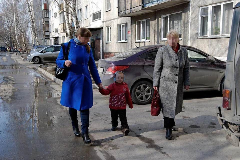Матвея воспитывают мама и бабушка. Фото: Александр КОВАЛЕНИН/eot-nsk.livejournal.com