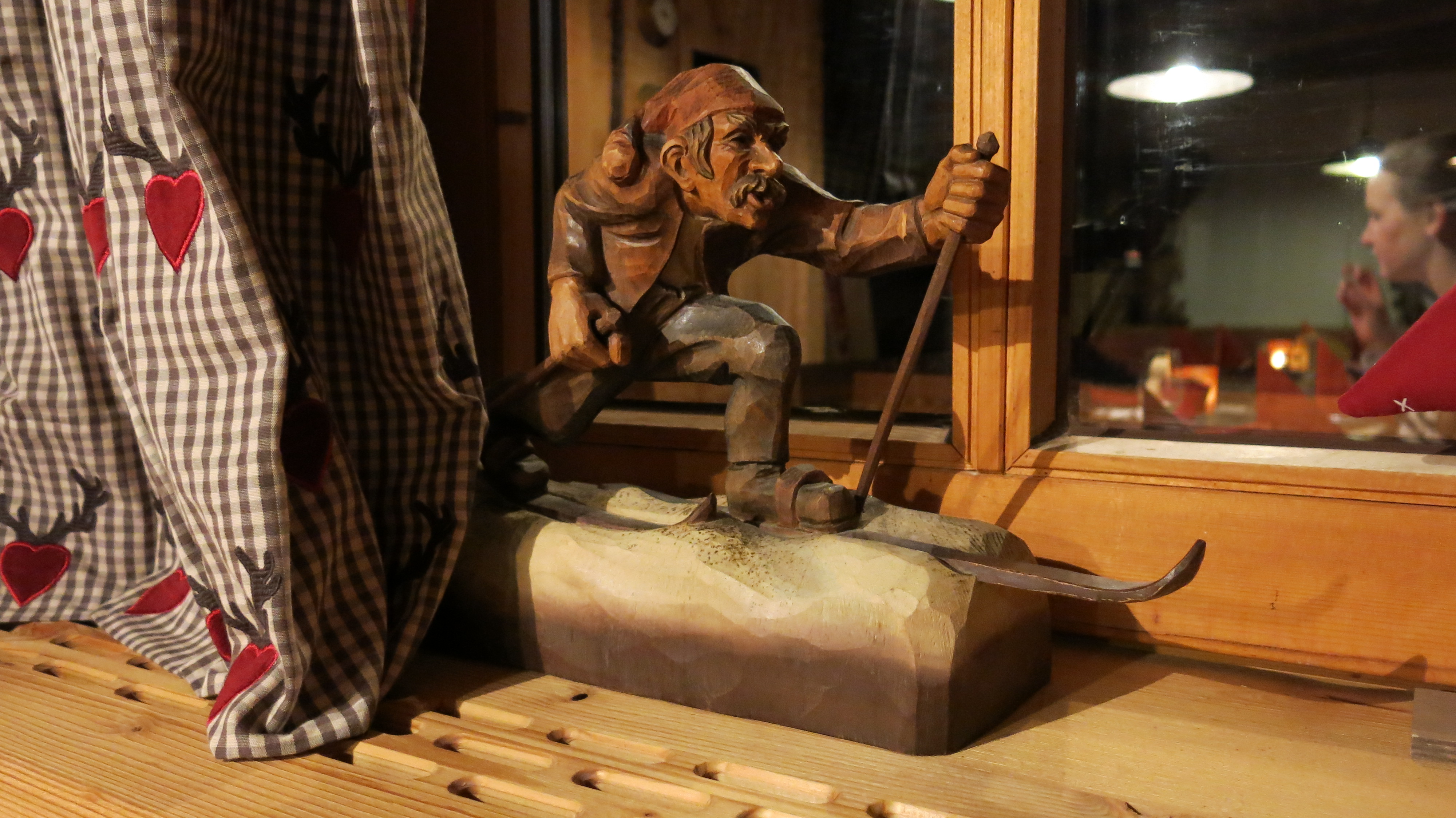 Тирольцы очень любят детали, которые добавляют уюта в их дома.