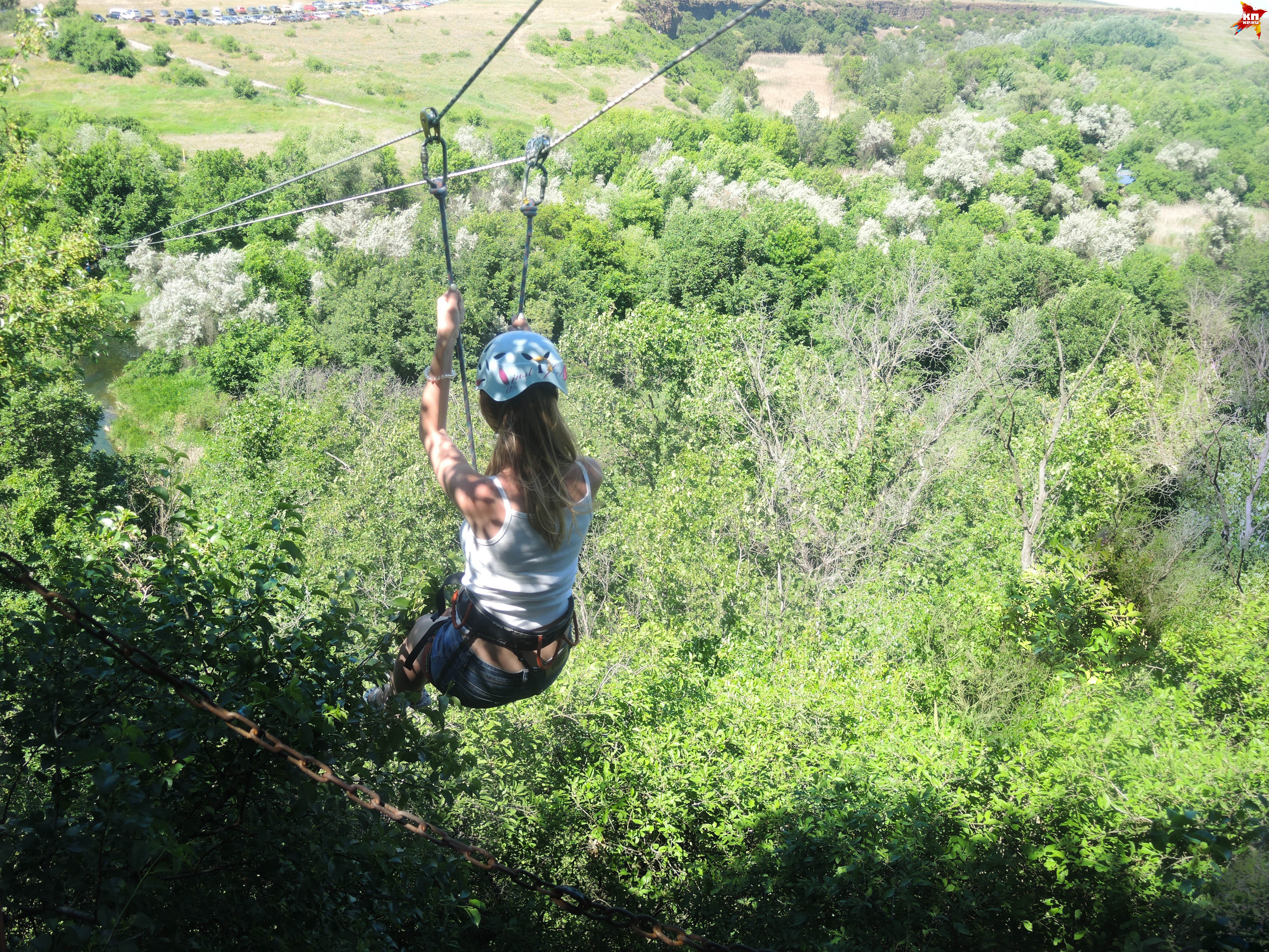 Любители адреналина записывались в очередь на троллей