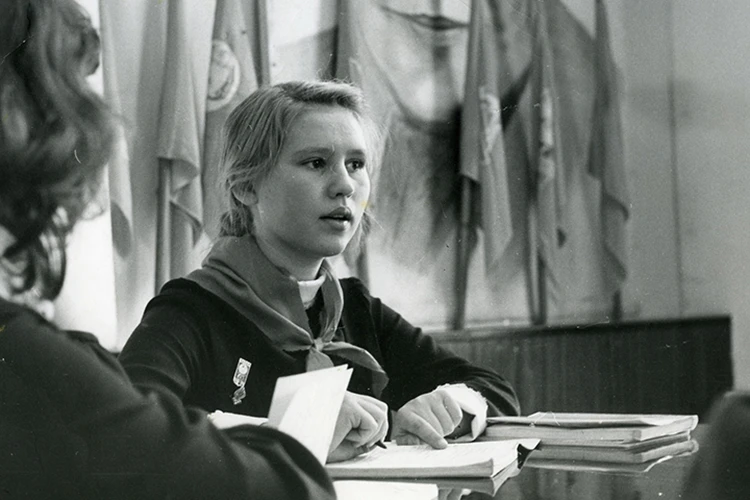 Порно ана 11 жасар ұлын трахает