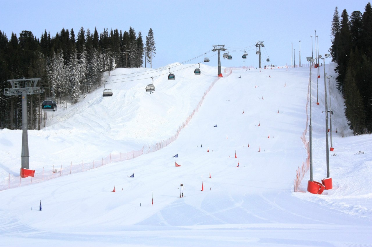 В «Хвойном урмане» удобный учебный склон для начинающих