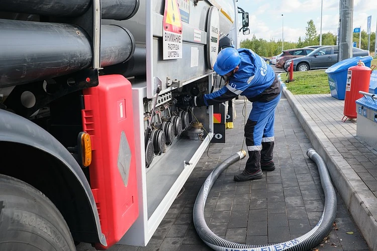 Как работает шланг на заправке - 92 фото
