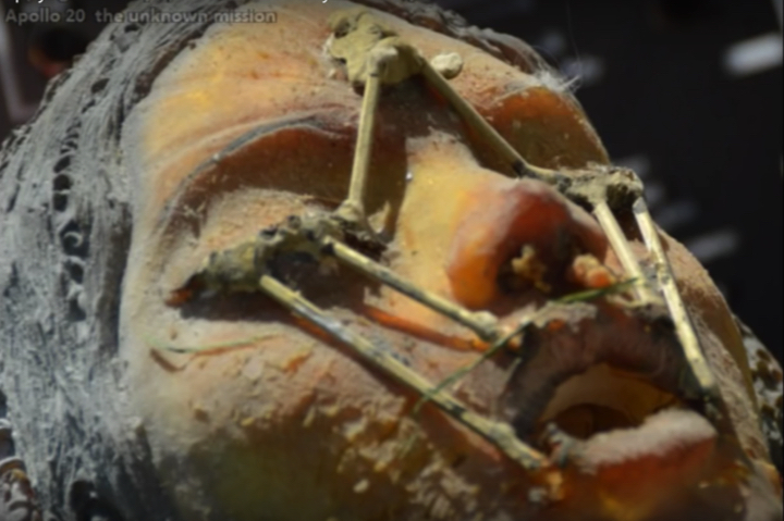 Инопланетянка по имени Мона Лиза - нетленна вот уже полтора миллиарда лет.