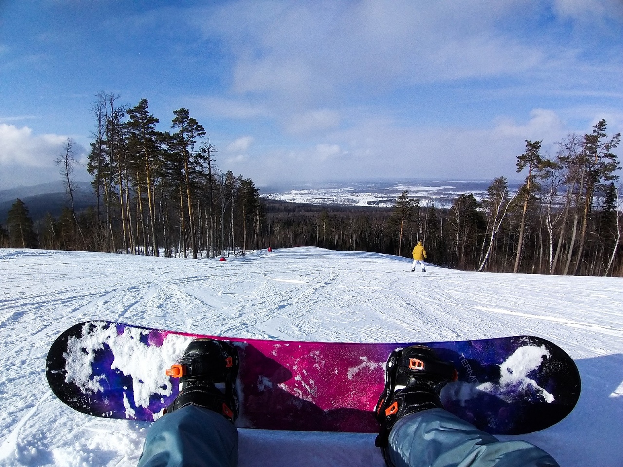 В качестве альтернативы аренды снаряжение в ГЛК можно воспользоваться услугами прокатов.