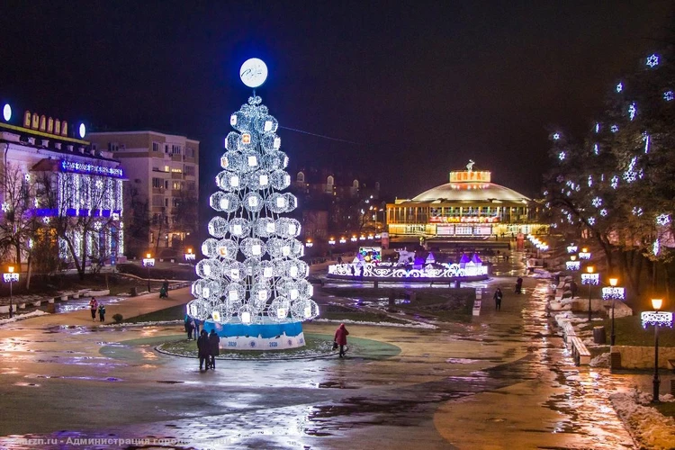 Смотреть Новогоднее Вторжение