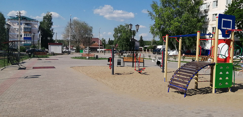 Для юного населения в городе повсеместно строят детские площадки. Фото: администрация г.о. Похвистнево.