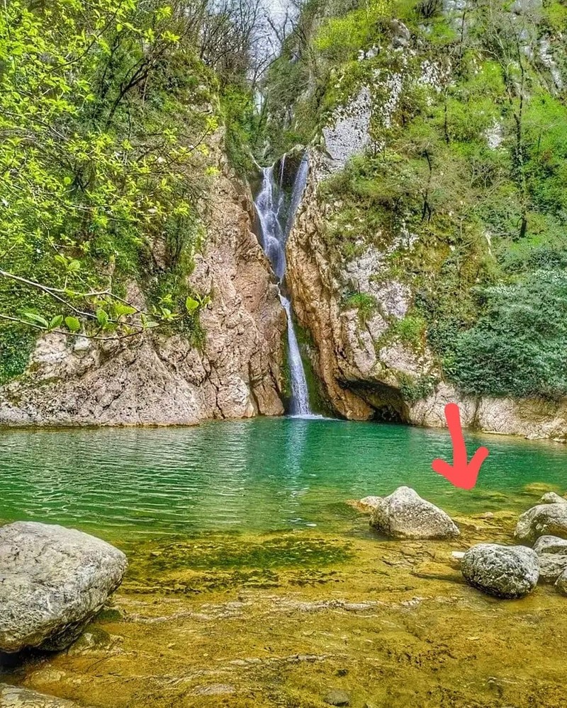 А так водопад выглядел до того, как пересох. Фото: instagram.com/liskaanya/