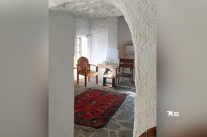 Несколько лет назад село Хой восстановили