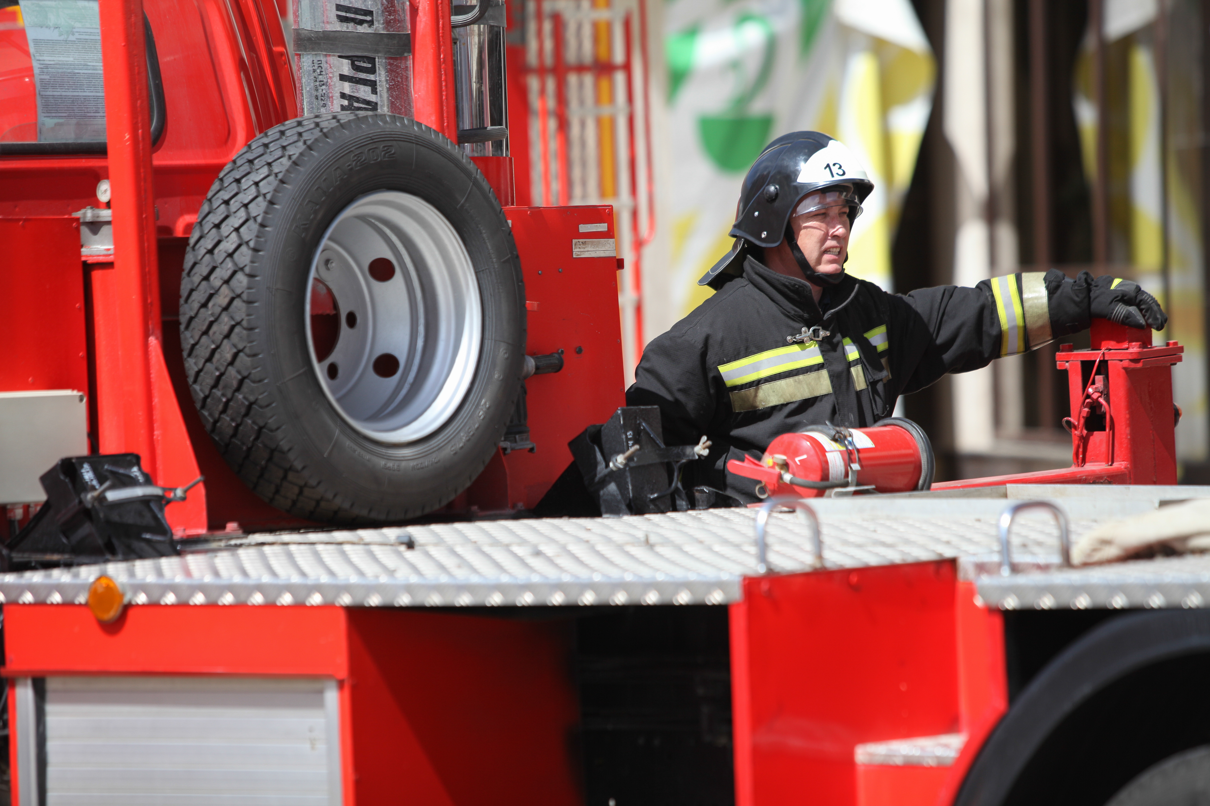 Землетрясение нижний