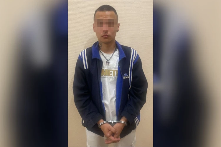 Задержанный Саша. Ему предъявили обвинение в причинении тяжких телесных со смертельным исходом
