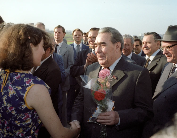 Генеральный секретарь ЦК КПСС Леонид Брежнев на торжественной церемонии открытия Олимпийской деревни. Фото: ITAR-TASS.