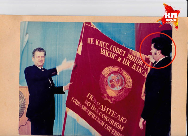 http://www.kp.ru/f/4/image/72/43/804372.jpg
