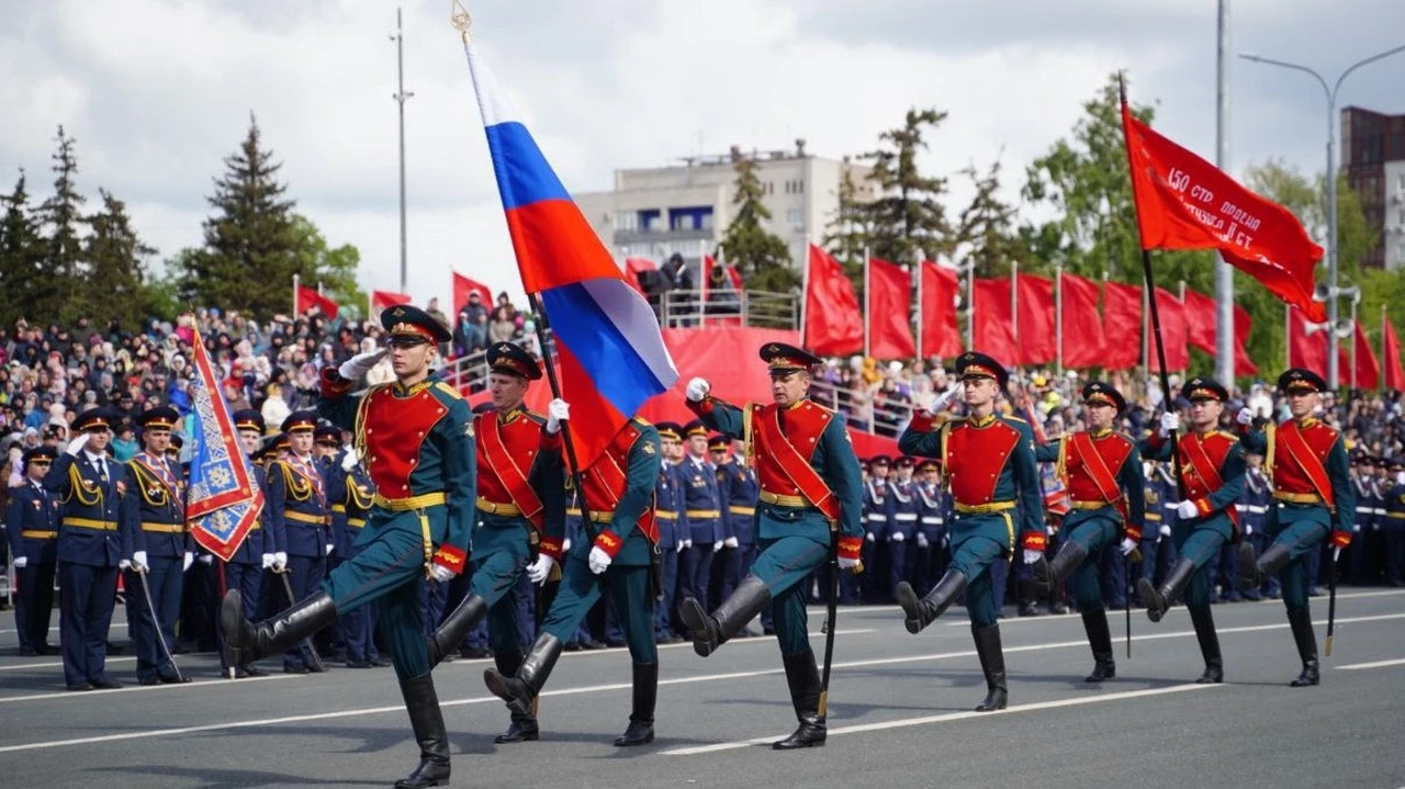 День Победы 9 мая 2024 года в Самаре: где пройдет, программа мероприятия,  во сколько салют - KP.RU